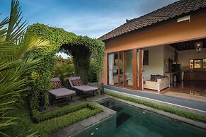 Genie Private Villa by Travellink Bali