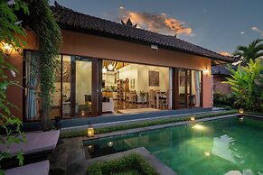 Genie Private Villa by Travellink Bali