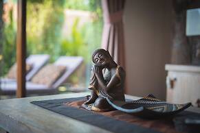 Genie Private Villa by Travellink Bali