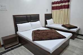 Hotel Roshan Palace
