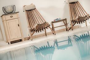 Amolaris Garden Loges & Guesthouse