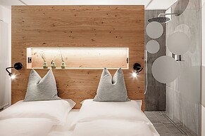 Amolaris Garden Loges & Guesthouse