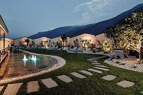 Amolaris Garden Loges & Guesthouse