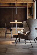 Amolaris Garden Loges & Guesthouse