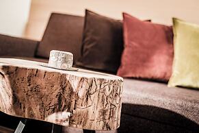 Amolaris Garden Loges & Guesthouse