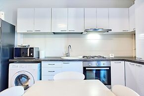 Laguna Wave 3 Apartment