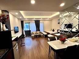 Stunning Ocean View Apartment in FLC Sea Tower