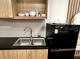 Stunning Ocean View Apartment in FLC Sea Tower