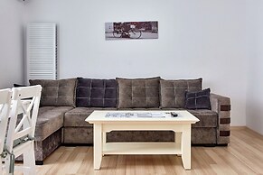 Solis Residence Apartment