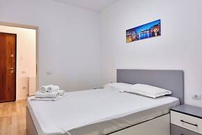 Solis Residence Apartment