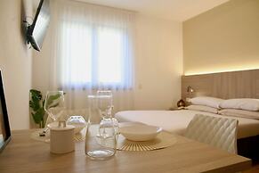 Bernina Suites -2min walk to Bernina Exp