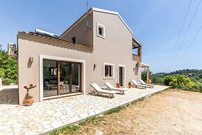 Villa Antinoti in Ionian Islands