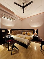 Shri Krishna Divine Dham