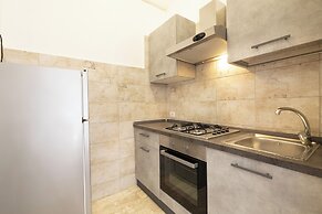 Gallipoli Apartment Ac, Seaside