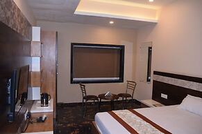 Gopi Hotel And Restaurant