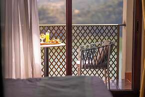 Pyramid Hotels & Resorts