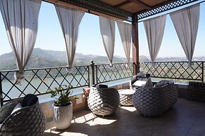 Pyramid Hotels & Resorts