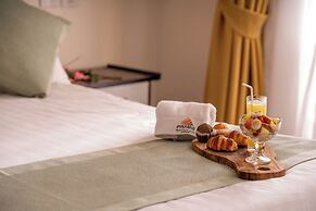 Pyramid Hotels & Resorts