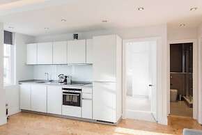 Stylish 1-bedroom flat near Hyde Park