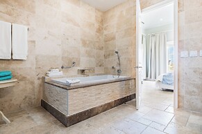 Tierra del Sol Resort by Bocobay