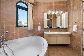 Tierra del Sol Resort by Bocobay