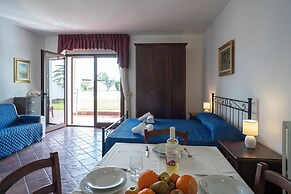 Tenuta Ricco Mono With Pool And Garden