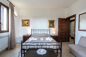 Tenuta Ricco Mono With Pool And Garden