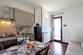 Tenuta Ricco Mono With Pool And Garden