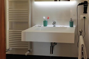 Tenuta Ricco Mono With Pool And Garden