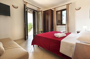 Tenuta Ricco Mono With Pool And Garden