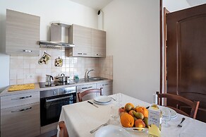 Tenuta Ricco Mono With Pool And Garden