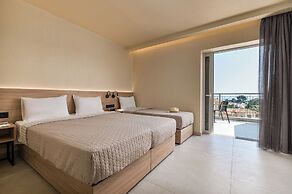 Arya Hotel