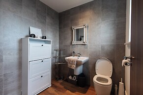 3br-sleeps6-parking-garden-citycentre