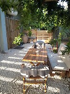 Marina s Holiday Retreat in Romanos