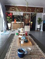 Ruby House, 3 Bedroom Apartment, Beachside