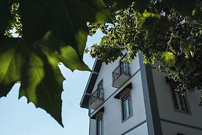 Live Sintra Boutique Guest House
