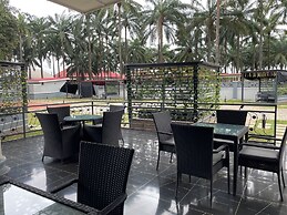 Precious Palm Royal Hotel
