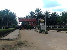 Precious Palm Royal Hotel