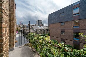Modern flat near Battersea Park
