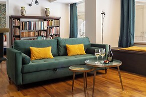 Turin Bed & Books by Wonderful Italy