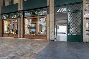 Turin Bed & Books by Wonderful Italy