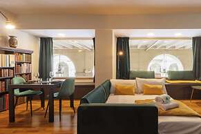 Turin Bed & Books by Wonderful Italy