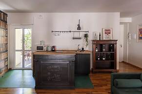 Turin Bed & Books by Wonderful Italy