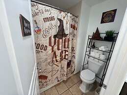 Univeral Disney Epic Shuttle