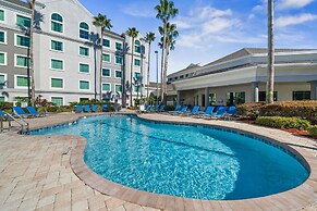 Univeral Disney Epic Shuttle