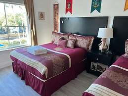 Univeral Disney Epic Shuttle