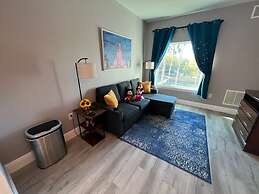 Univeral Disney Epic Shuttle