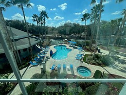 Univeral Disney Epic Shuttle