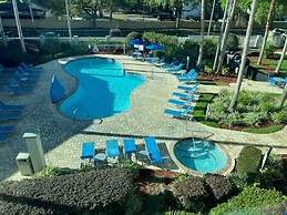 Univeral Disney Epic Shuttle