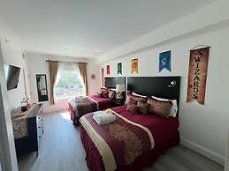 Univeral Disney Epic Shuttle